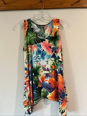 Jostar - m, Tropical Floral Sleeveless  shark bite tunic, tropical